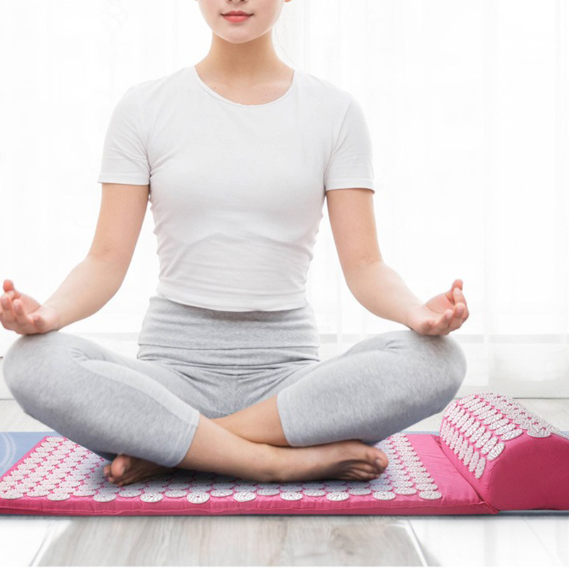 سجادة تدليك الأظافر بالوخز بال - مراجعة Yoga Fitness Tapis وسعره